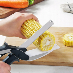 Foarfece 2-în-1 cu Placă de Tăiere Integrată