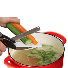 Foarfece 2-în-1 cu Placă de Tăiere Integrată