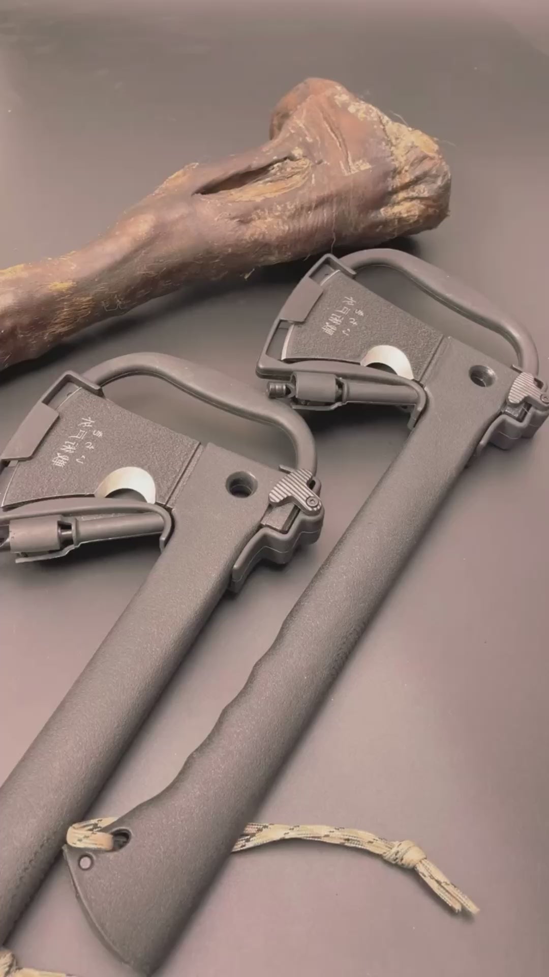 Topor tactic cu accesorii - Axium