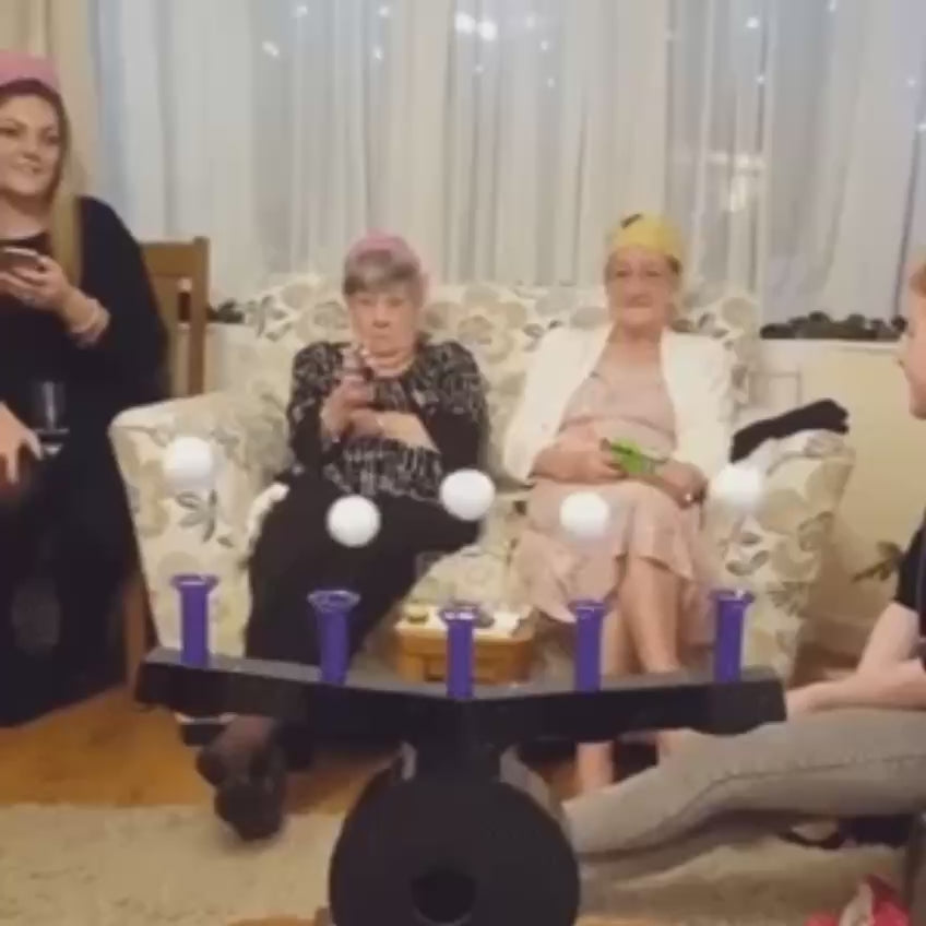 Jocul distractiv Air Shot cu blastere pentru tras